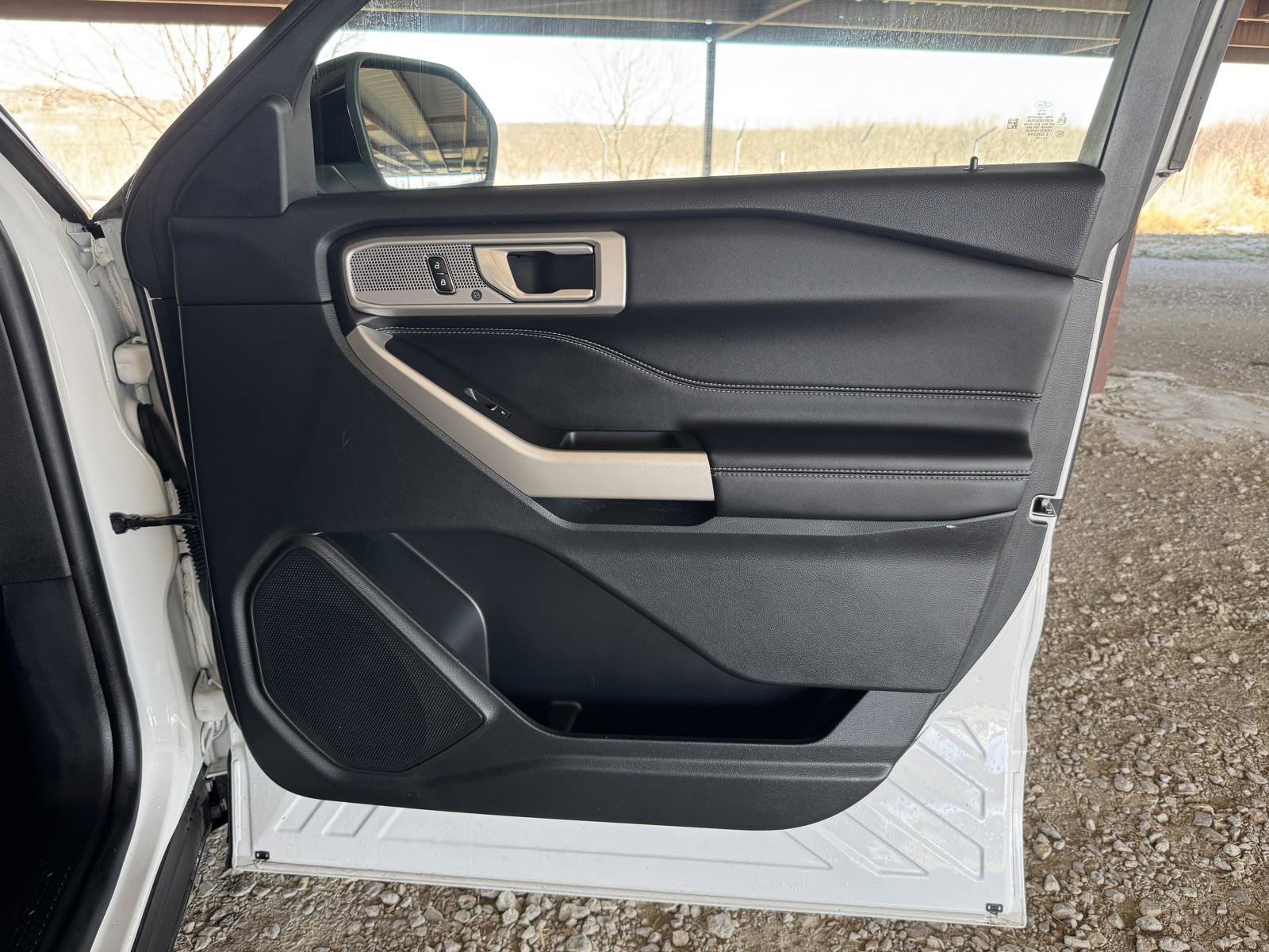 Used 2023 Ford Explorer XLT w/ Equipment Group 202A image 38