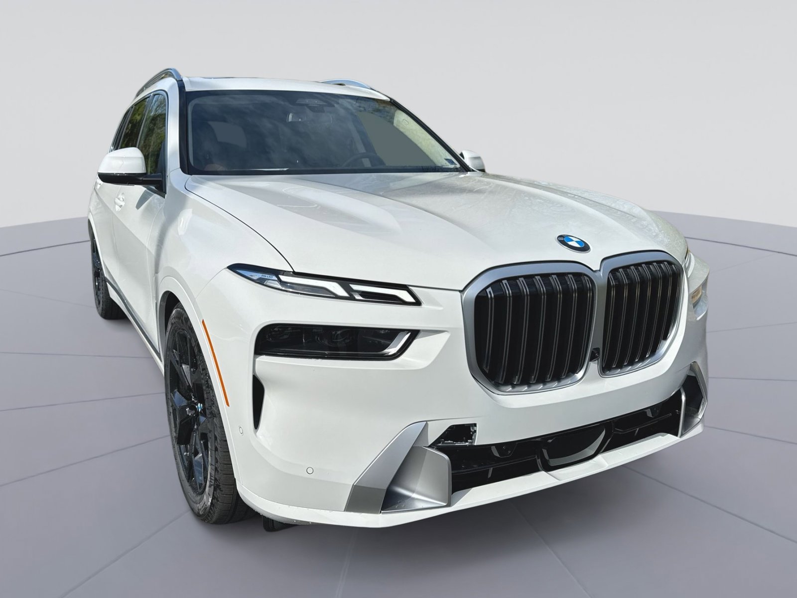 New 2026 BMW X7 xDrive40i image 3