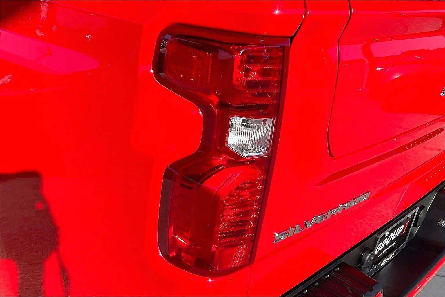 Used 2024 Chevrolet Silverado 1500 Custom RWD image 27