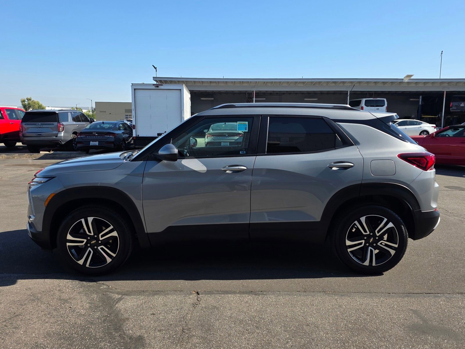 Used 2024 Chevrolet TrailBlazer LT w/ Convenience Package image 16