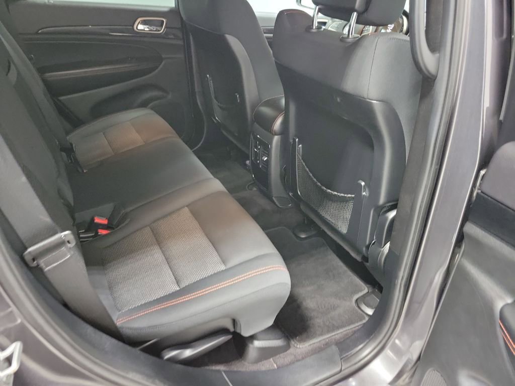 Used 2016 Jeep Grand Cherokee Laredo 75th Anniversary AWD/4WD image 20