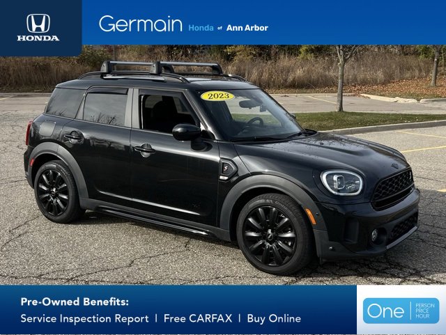 Used 2023 MINI Cooper Countryman S image 1