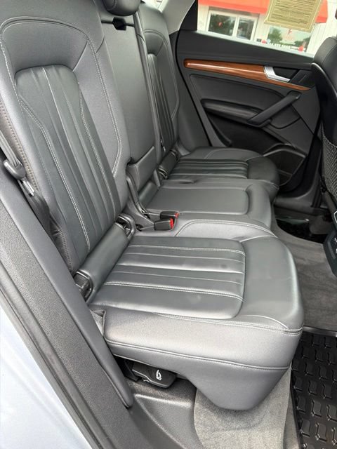 Used 2023 Audi Q5 2.0T Premium Plus AWD/4WD image 25