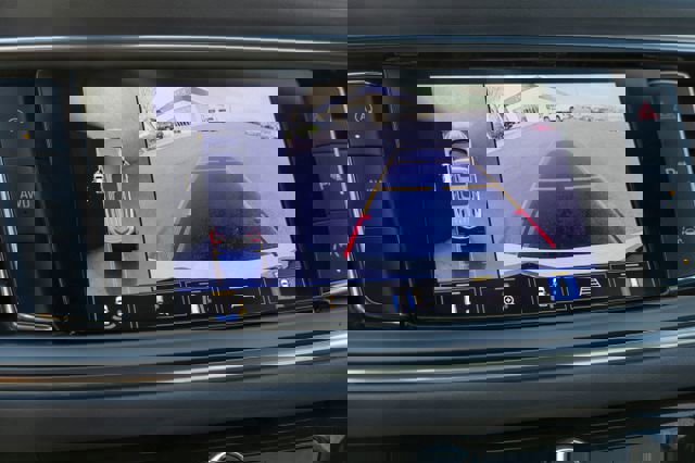 Used 2024 Buick Enclave Premium image 10