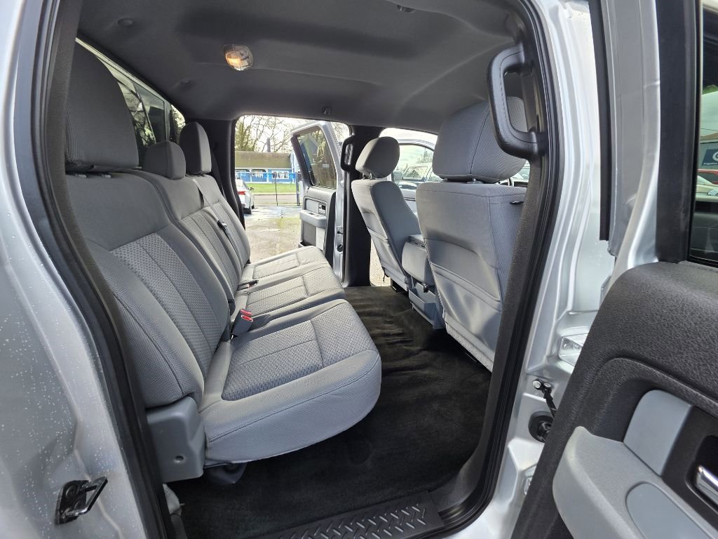 Used 2013 Ford F150 XLT w/ Mid Equipment Group image 17