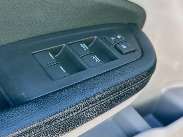 Used 2019 Honda Pilot Touring image 24