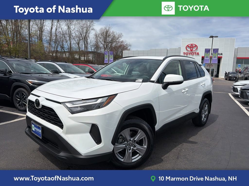 Used 2025 Toyota RAV4 XLE w/ Convenience Package