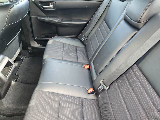 Used 2015 Toyota Camry SE image 9