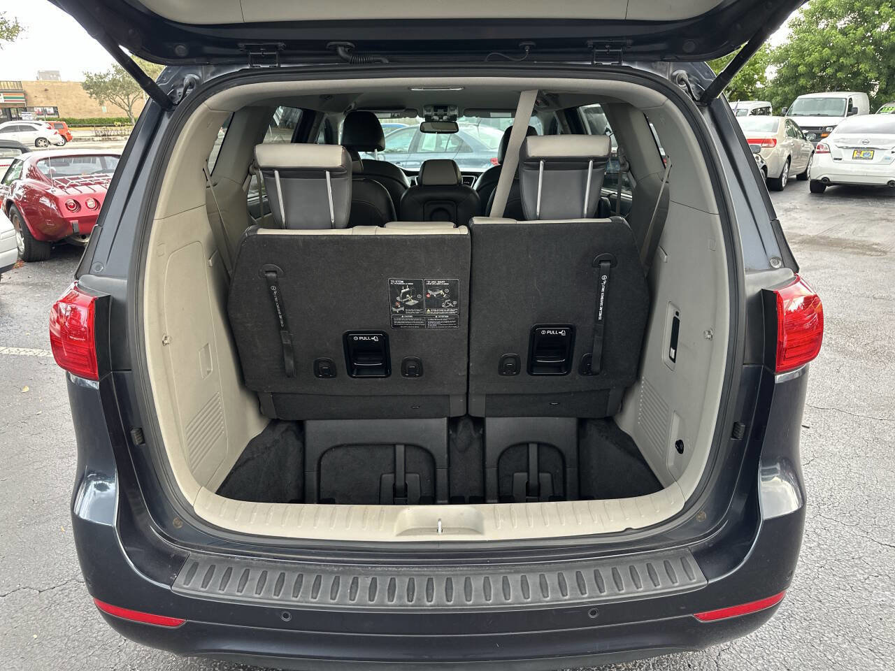 Used 2016 Kia Sedona EX image 21