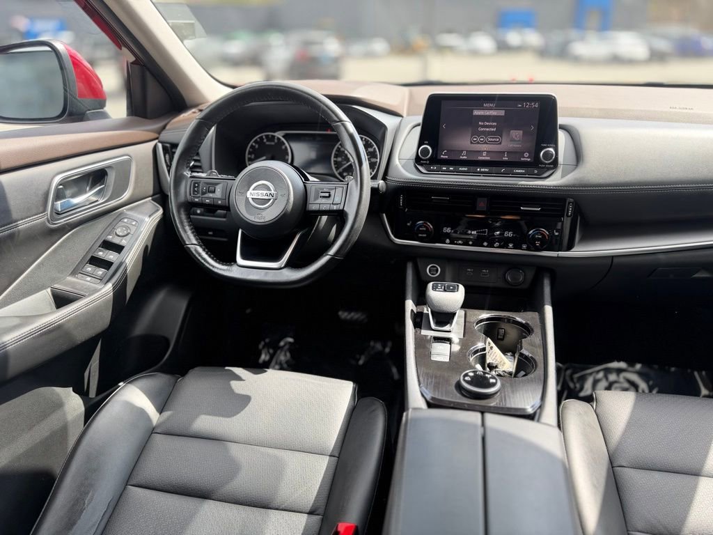 Used 2021 Nissan Rogue SV w/ Premium Package image 11