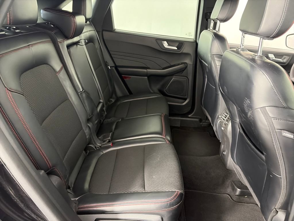 Used 2025 Ford Escape ST-Line Select image 29