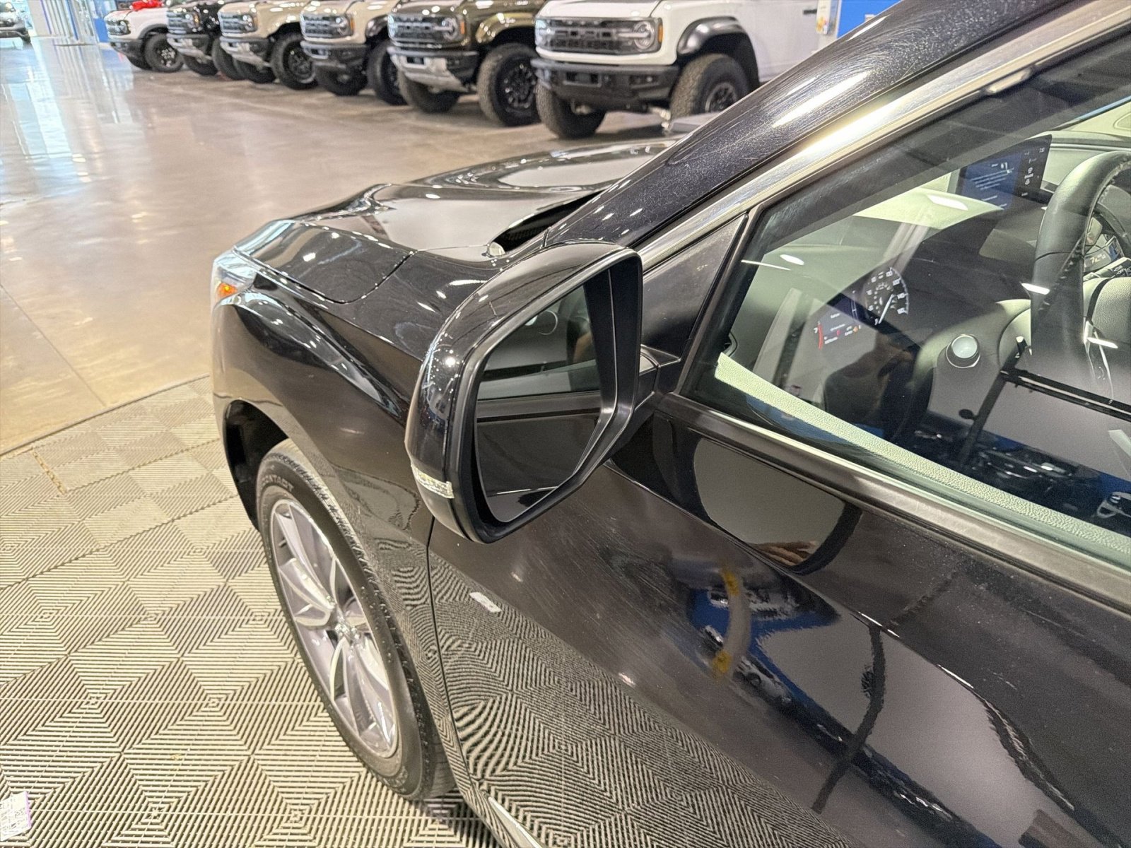 Used 2023 Acura RDX w/ Technology Package image 14