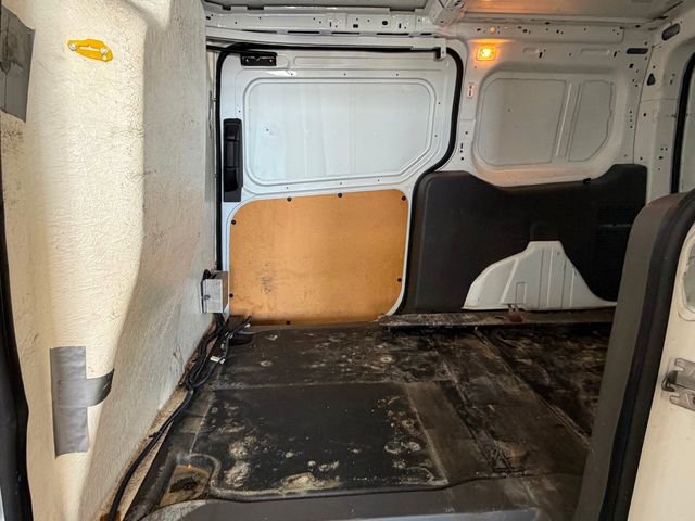 Used 2019 Ford Transit Connect XL image 22
