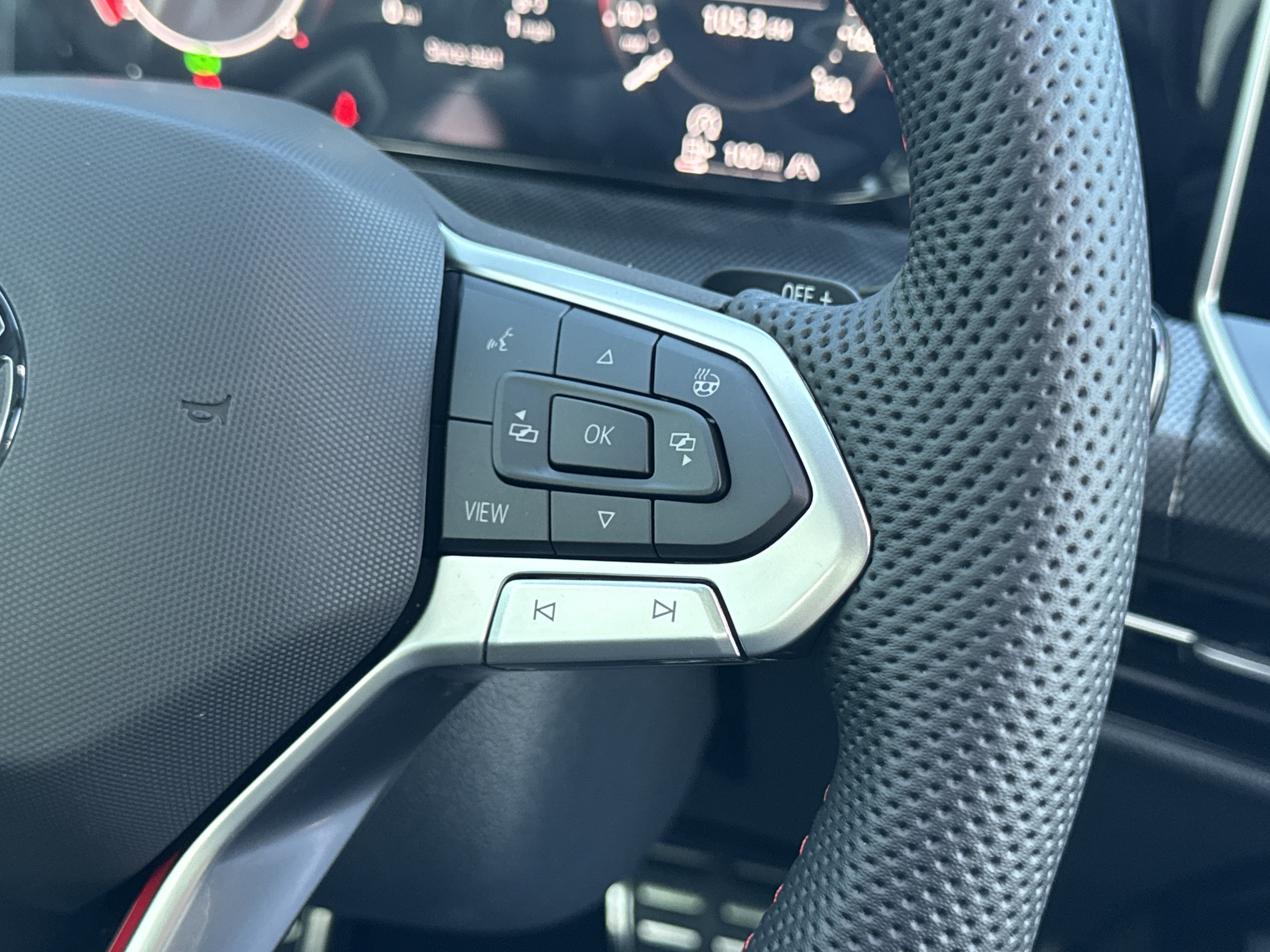 New 2026 Volkswagen Golf S FWD image 21