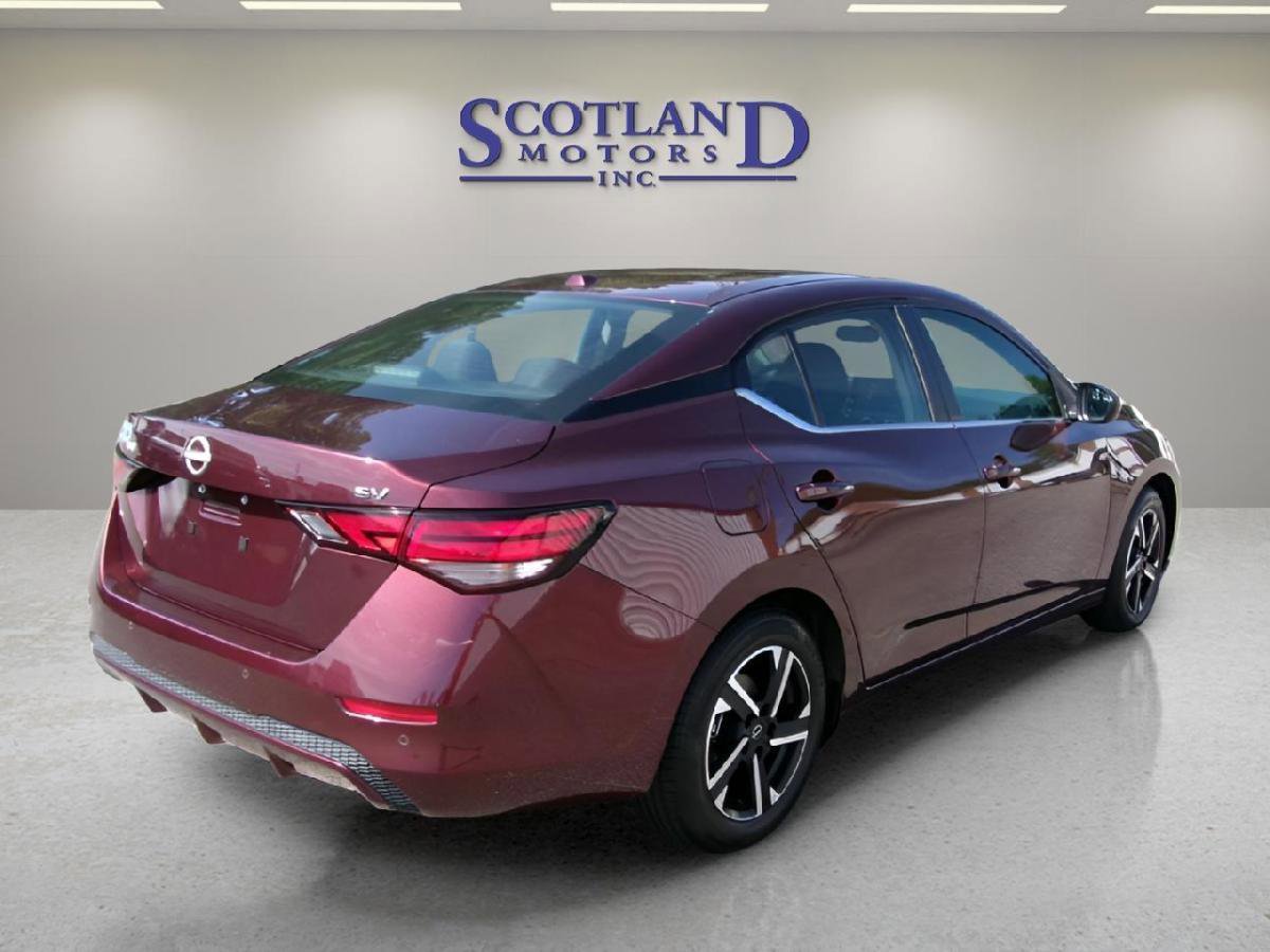 Used 2024 Nissan Sentra SV FWD image 6