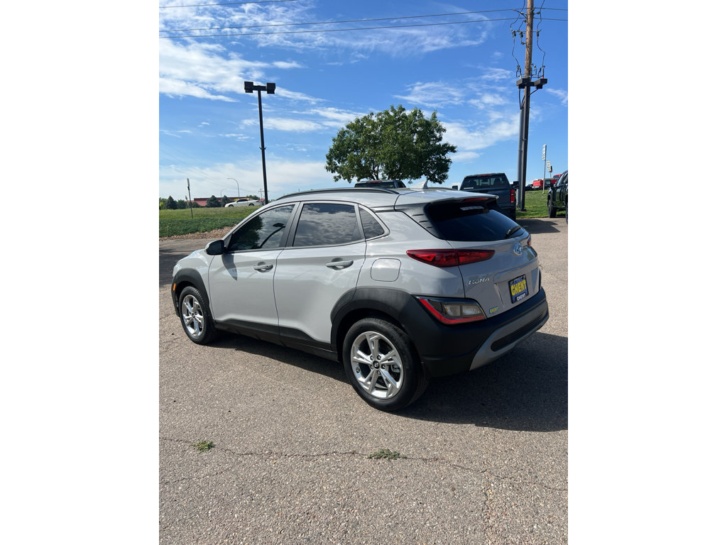 Used 2022 Hyundai Kona SEL w/ Convenience Package AWD/4WD image 10