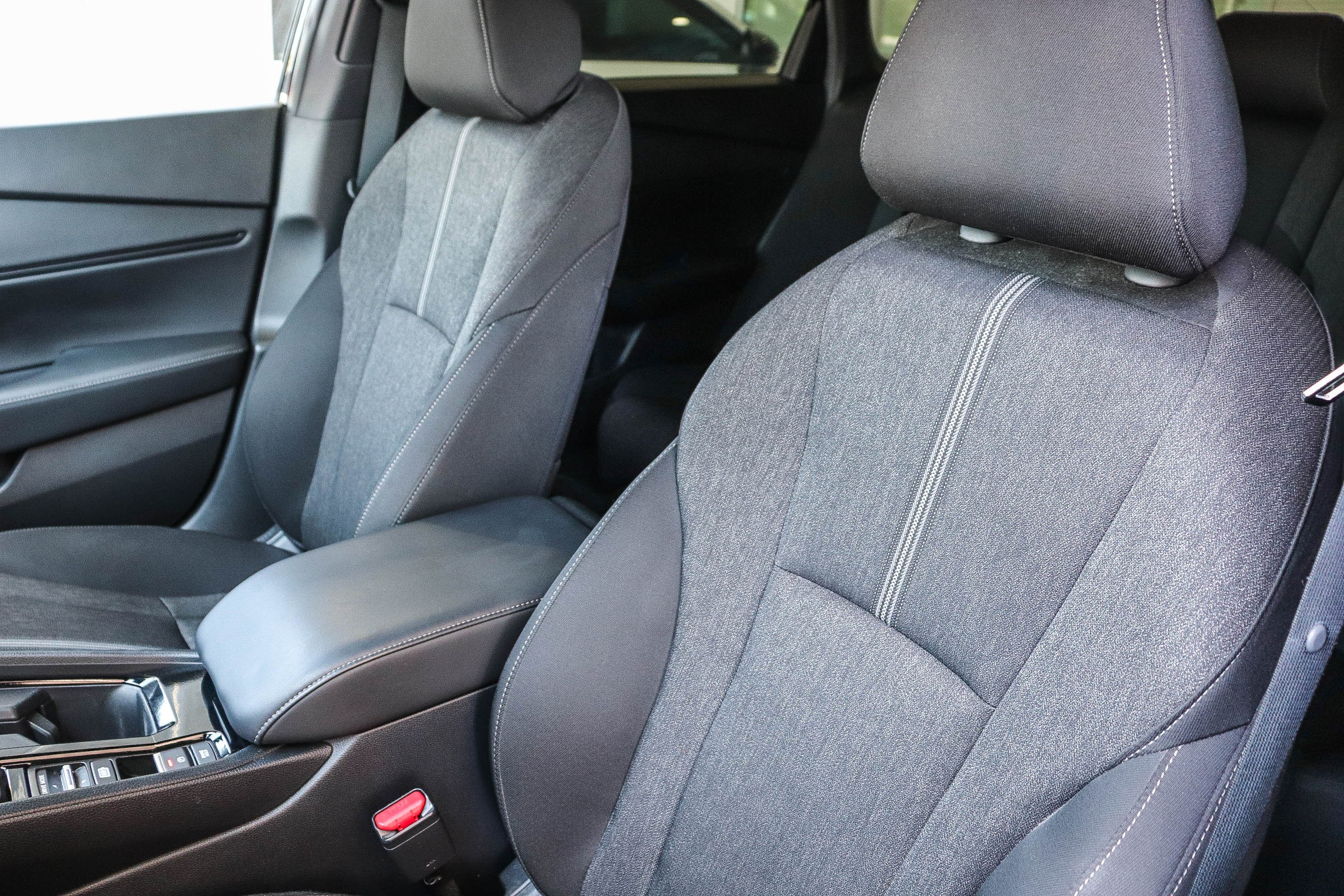 Certified 2025 Honda Accord Sport image 29
