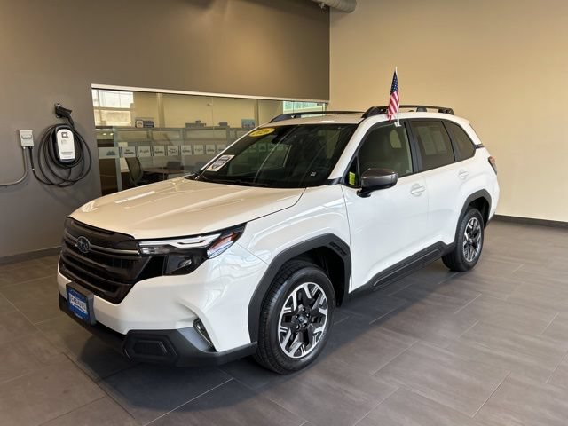 Used 2026 Subaru Forester Premium AWD/4WD image 3