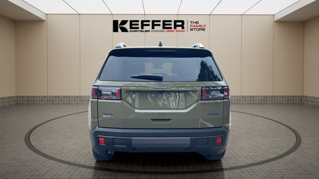 New 2026 Jeep Cherokee Laredo image 4