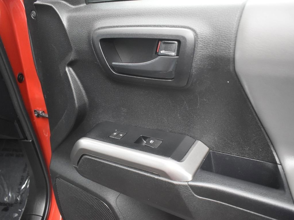 Used 2021 Toyota Tacoma SR5 image 24