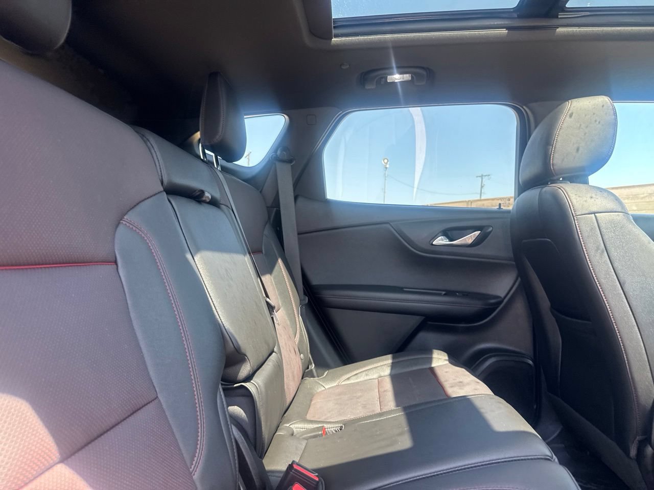 Used 2021 Chevrolet Blazer RS w/ LPO, Floor Liner Package FWD image 31