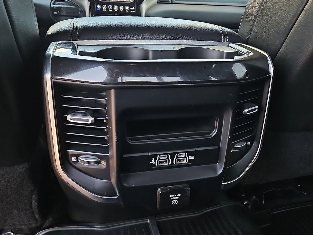 Used 2019 RAM 2500 Laramie w/ Black Appearance Package AWD/4WD image 22