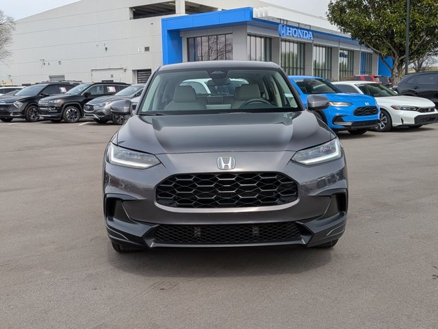 Certified 2023 Honda HR-V LX image 2