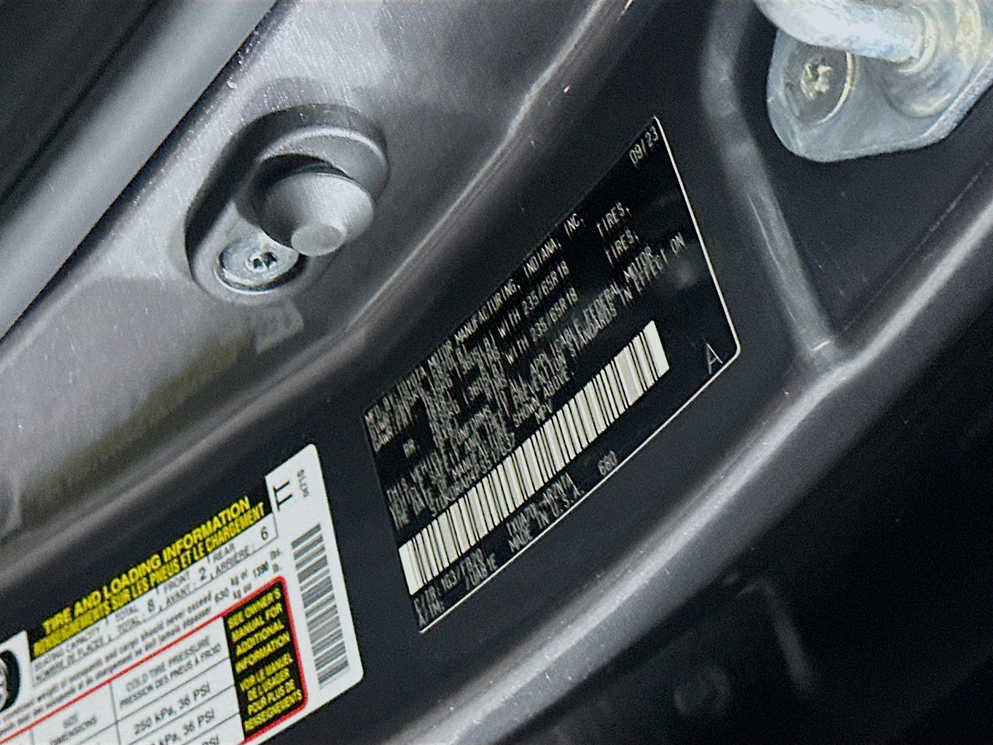 Used 2023 Toyota Highlander LE image 12