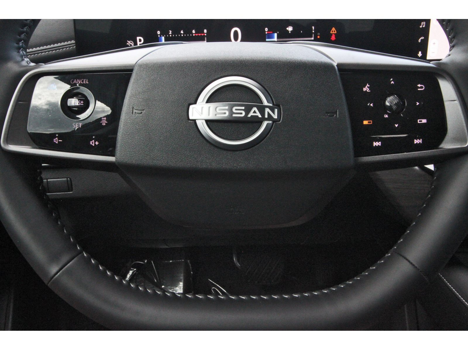 Certified 2025 Nissan Murano SL w/ Cargo Package AWD/4WD image 20