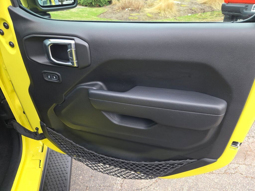 Certified 2023 Jeep Wrangler Sport S image 5