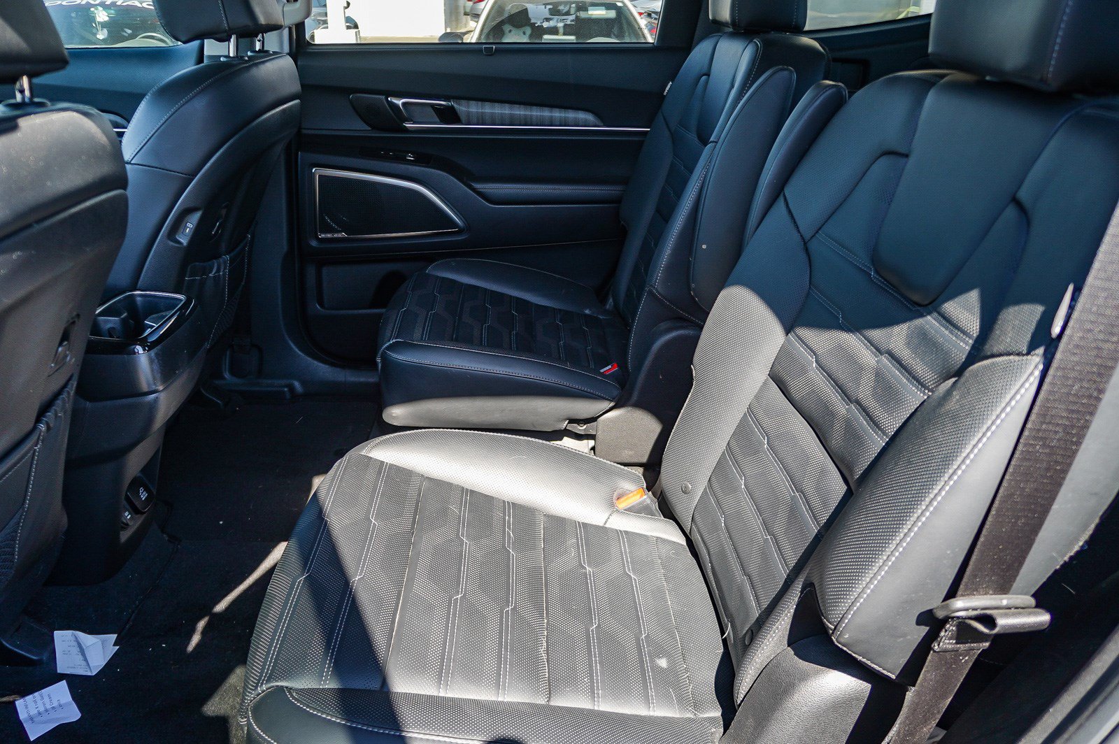 Used 2024 Kia Telluride SX Prestige AWD/4WD image 19