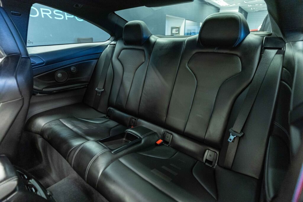Used 2018 BMW M4 Coupe RWD image 12