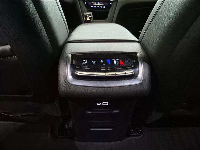 Used 2022 Cadillac XT6 Luxury FWD image 19