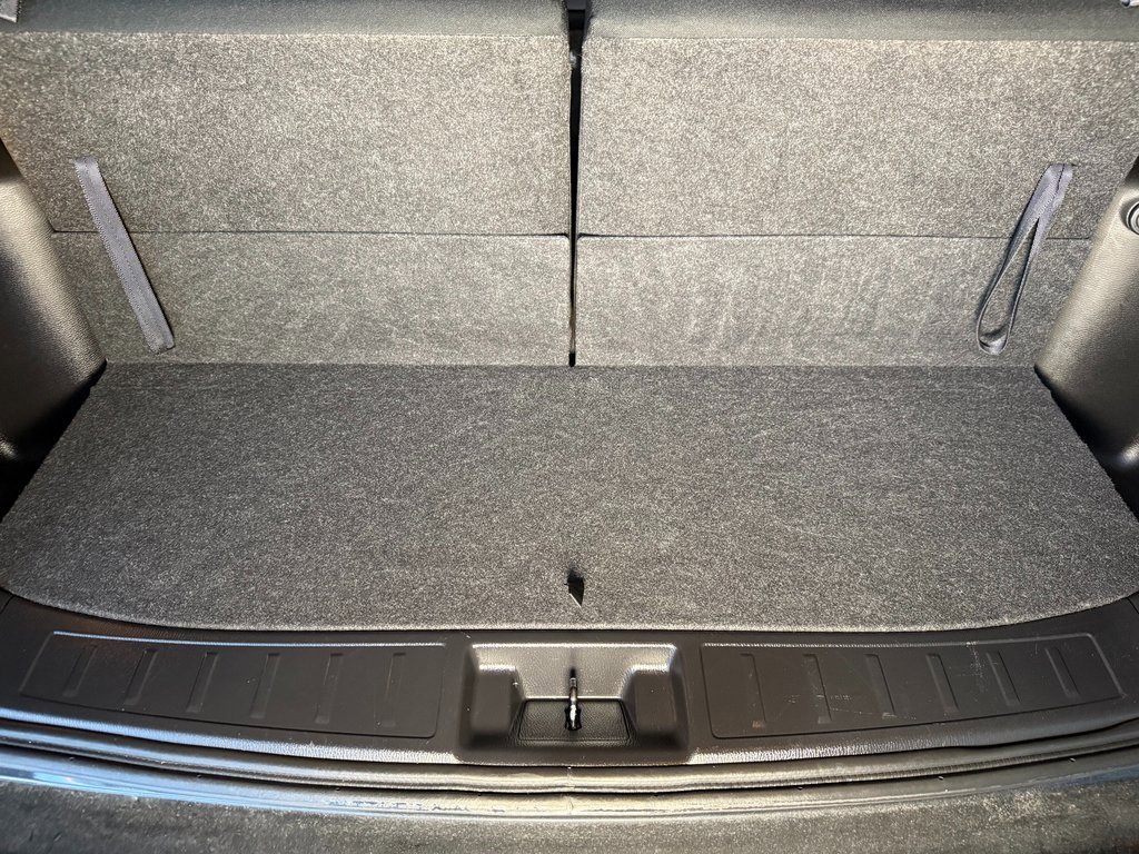 Used 2023 Mitsubishi Outlander ES image 21