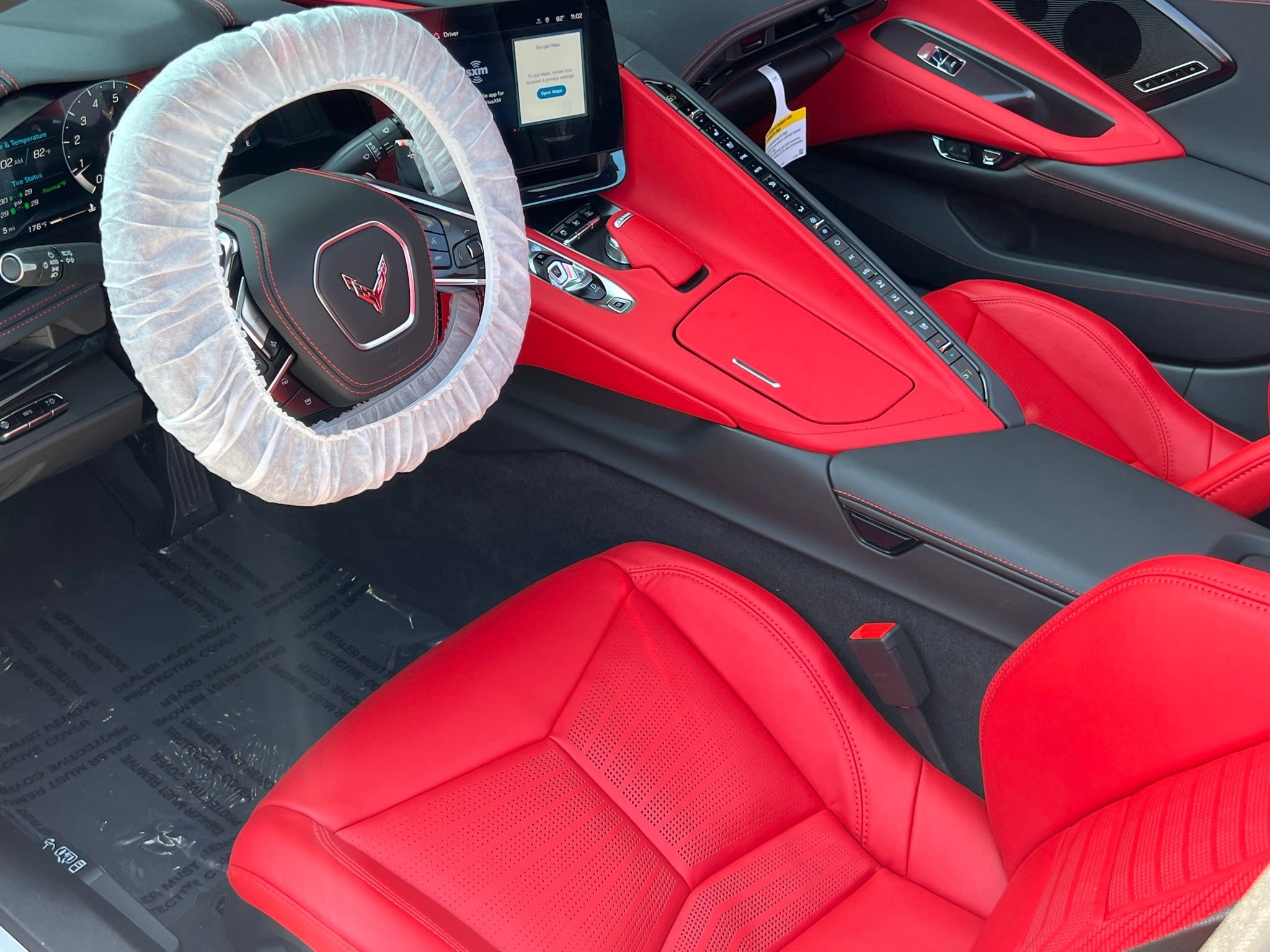 Used 2025 Chevrolet Corvette Z06 w/ Stealth Interior Trim Package RWD image 17