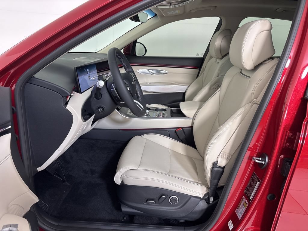 New 2026 Genesis GV70 2.5T Advanced AWD/4WD image 16