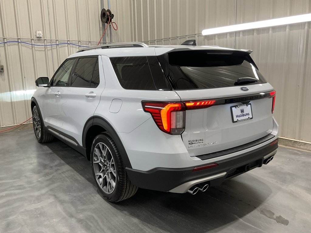 Used 2025 Ford Explorer Platinum w/ Ultimate Package image 22