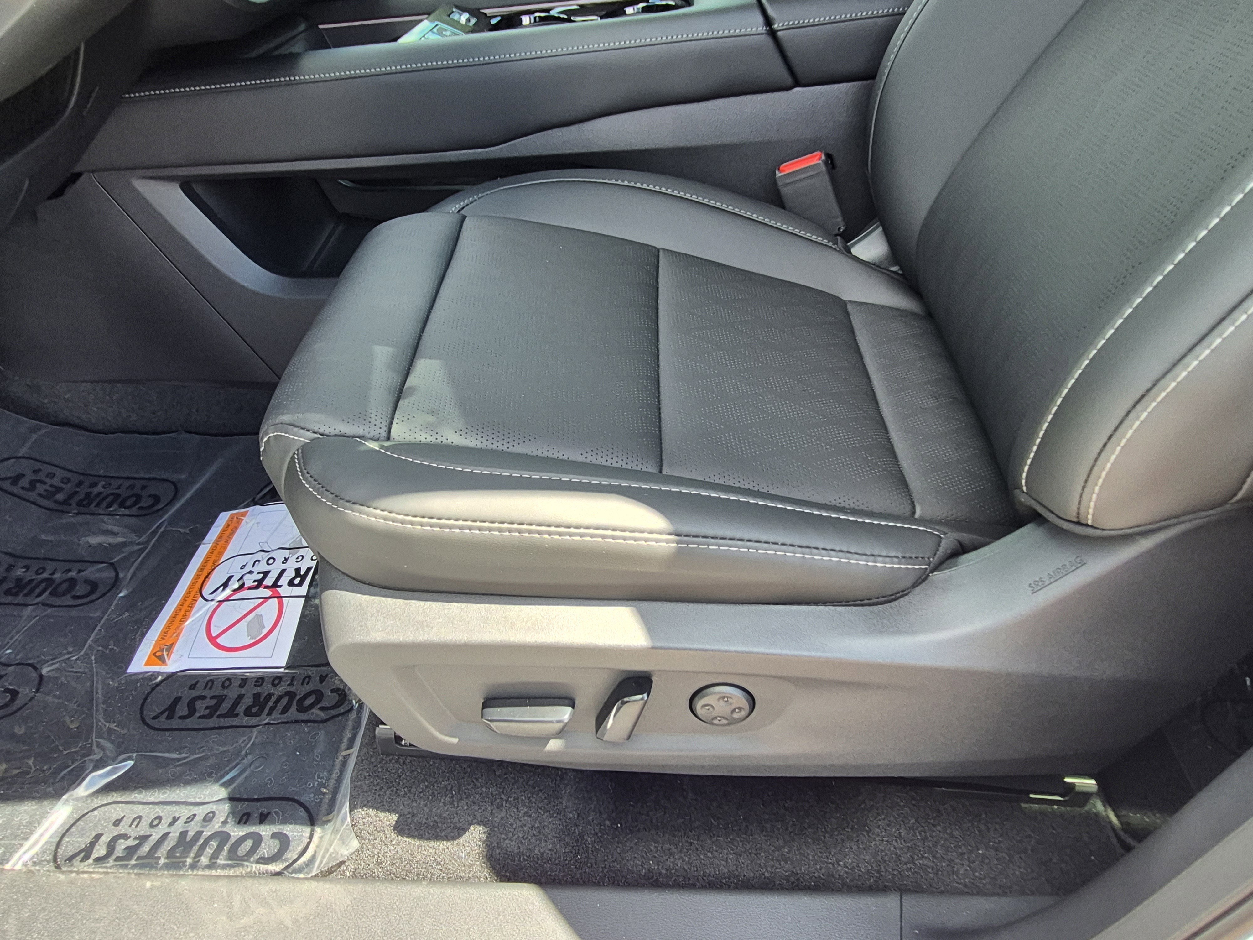 New 2026 Nissan Murano Platinum w/ Cargo Package AWD/4WD image 21