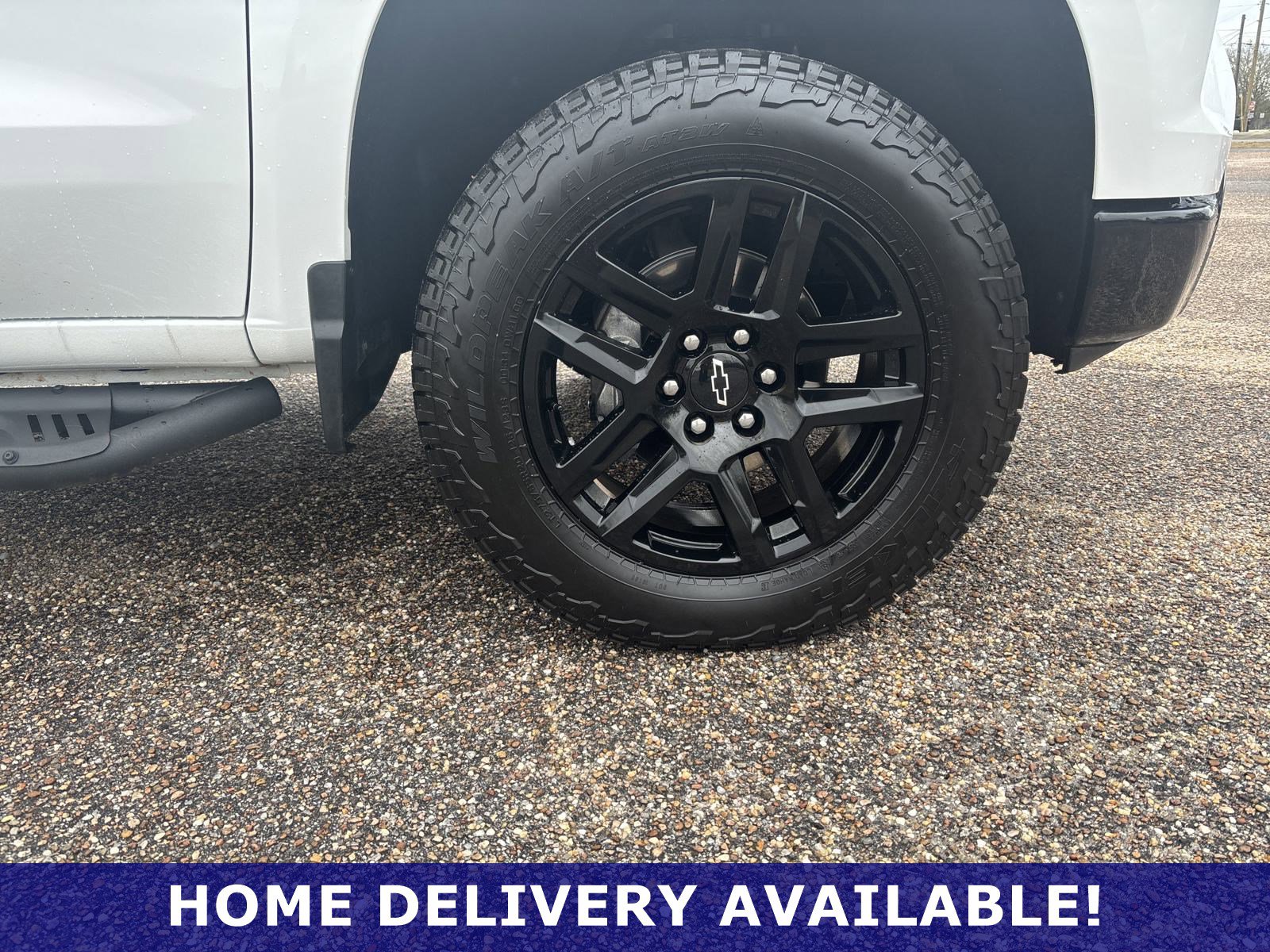 Used 2024 Chevrolet Silverado 1500 LT Trail Boss w/ Convenience Package II image 14