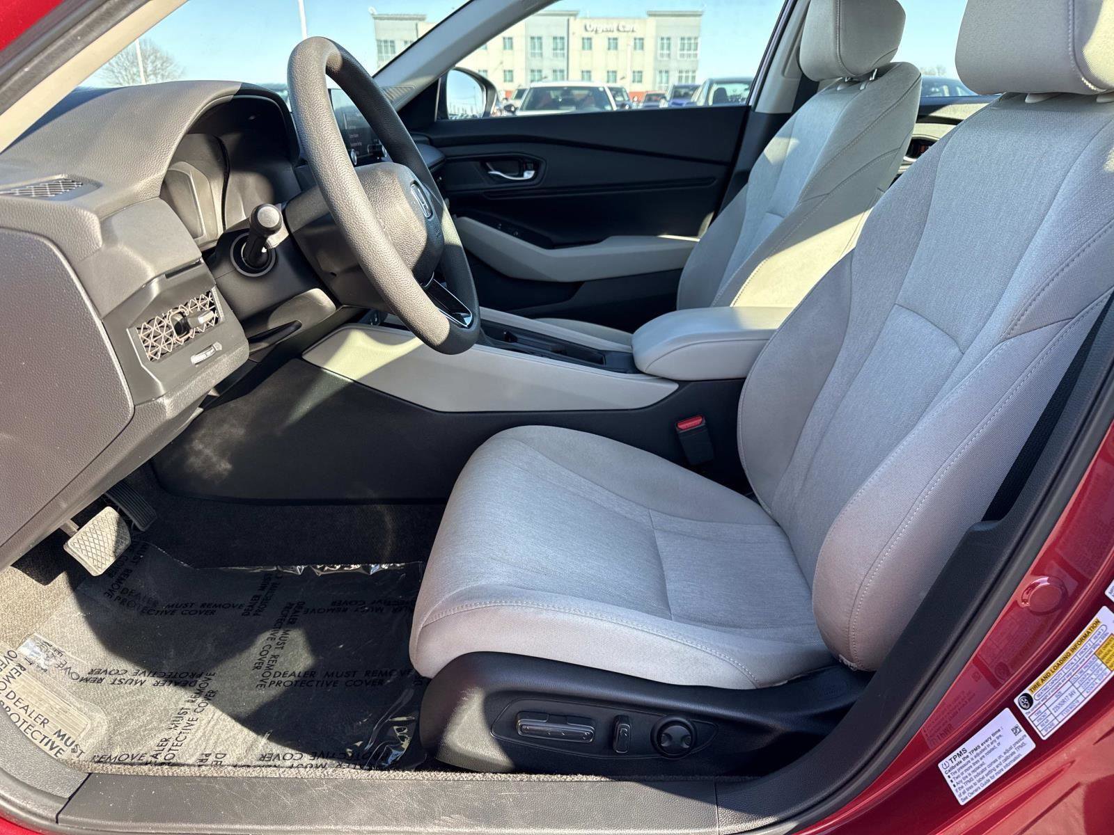 Used 2023 Honda Accord EX image 23