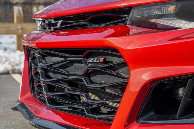 Used 2019 Chevrolet Camaro ZL1 image 62
