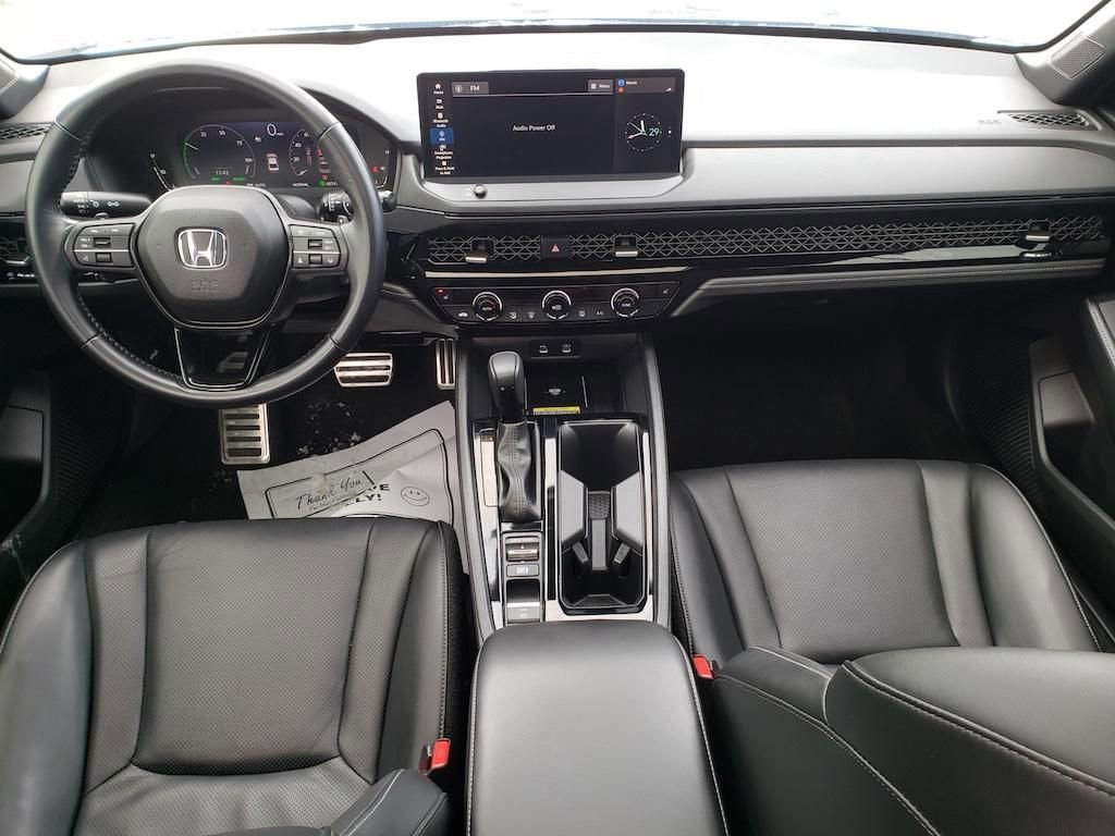Used 2023 Honda Accord Sport image 11