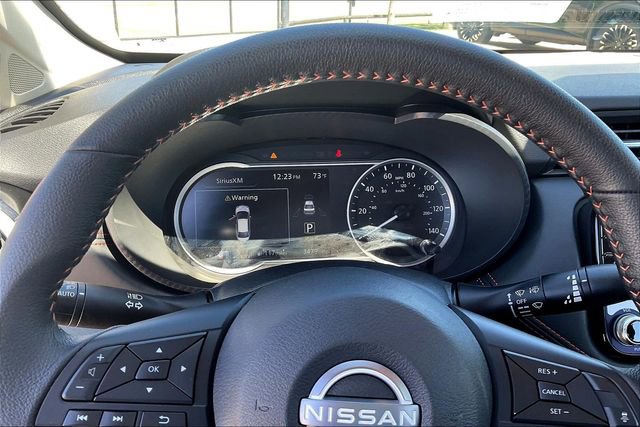 Certified 2025 Nissan Versa SR w/ Trunk Package image 18