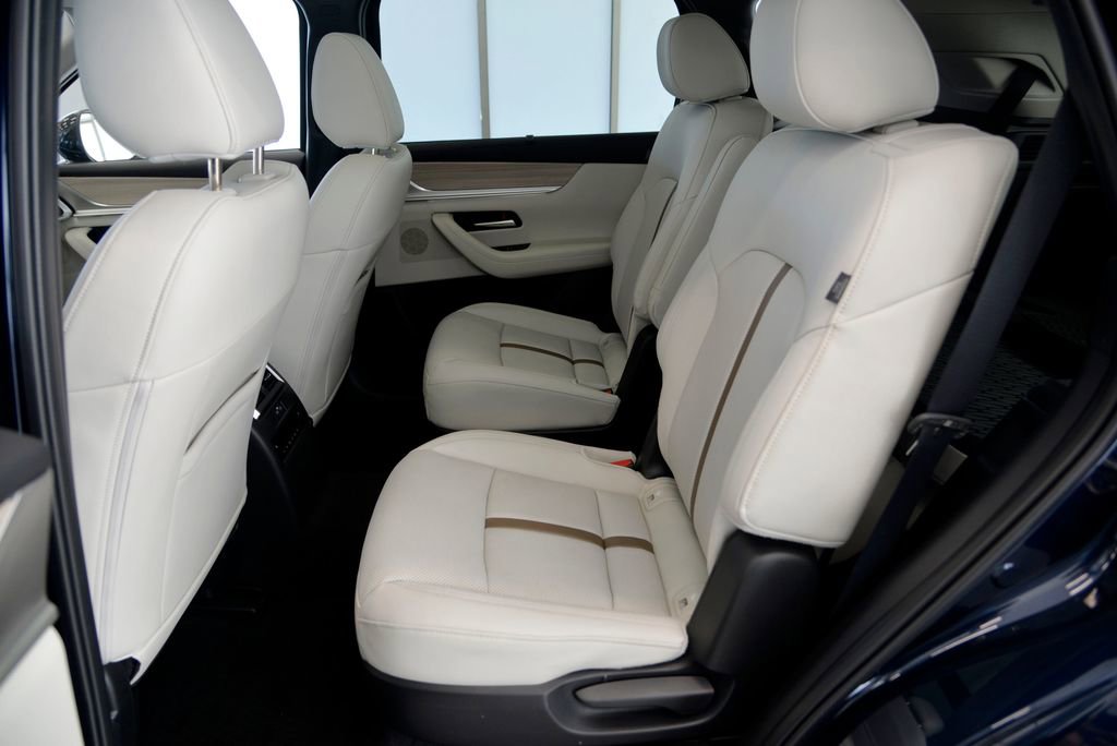 Certified 2026 MAZDA CX-90 3.3 Turbo S w/ Premium Package image 28