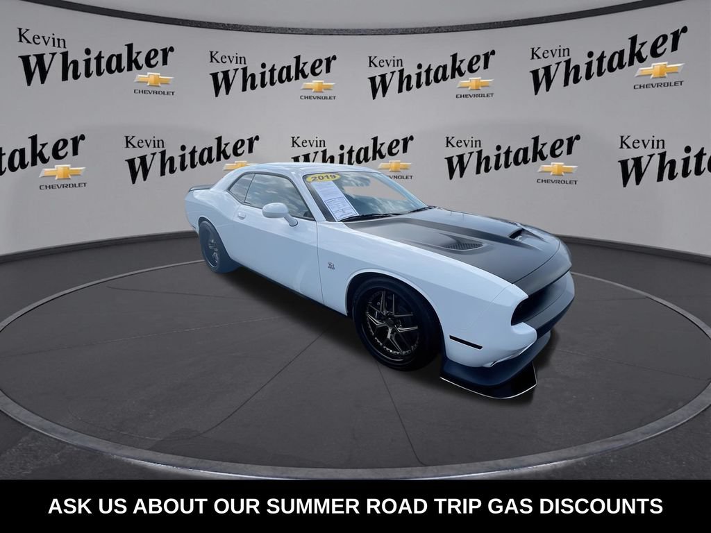Used 2019 Dodge Challenger R/T Scat Pack RWD image 2