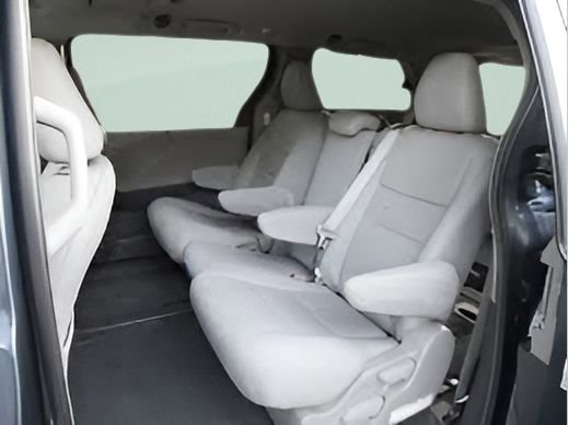 Used 2017 Toyota Sienna XLE w/ XLE Navigation Package FWD image 7