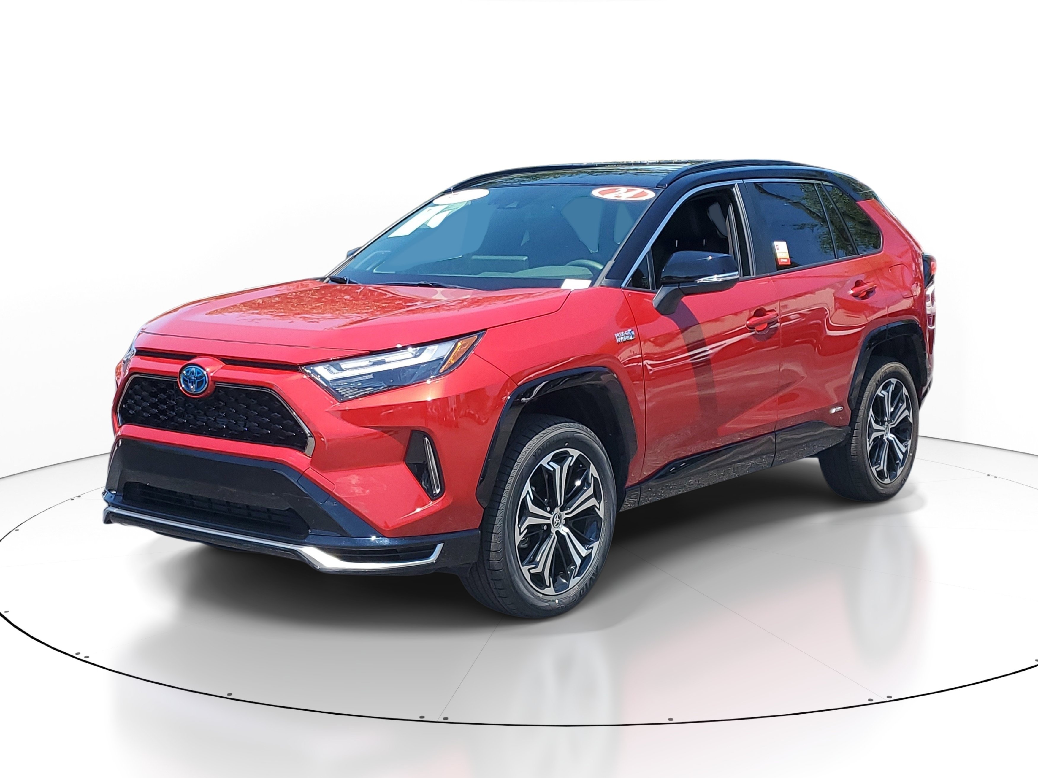 Certified 2024 Toyota RAV4 XSE w/ Weather Package AWD/4WD image 3