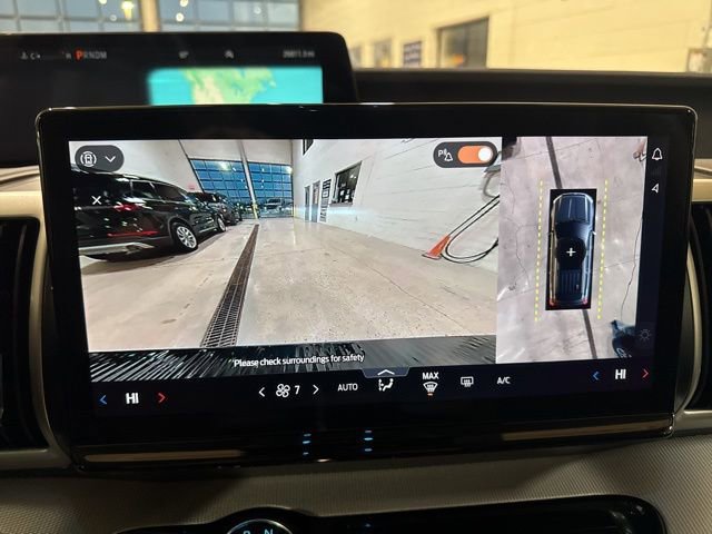 Used 2025 Ford Expedition Max Active image 42