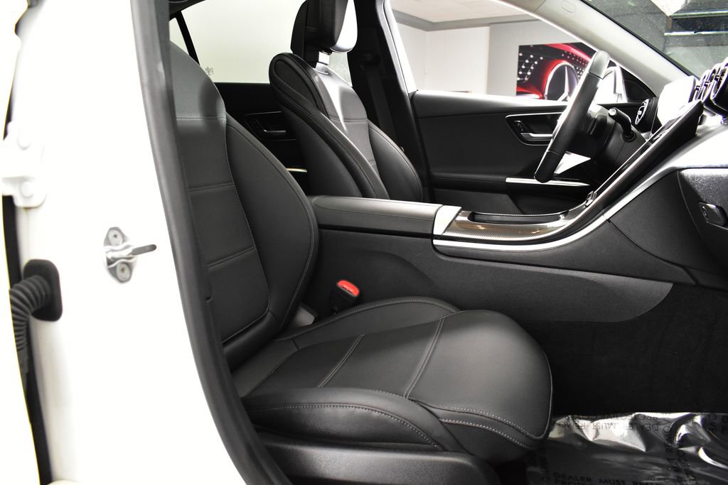 Certified 2023 Mercedes-Benz C 300 4MATIC Sedan image 22