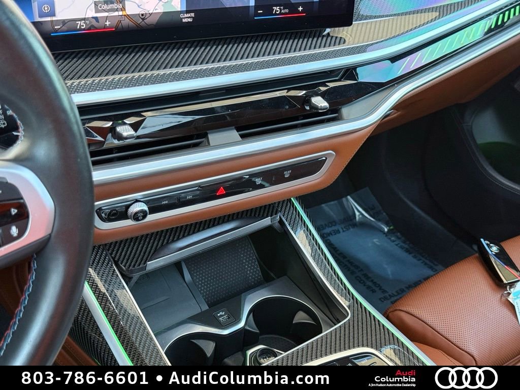 Used 2023 BMW X7 M60i AWD/4WD image 36